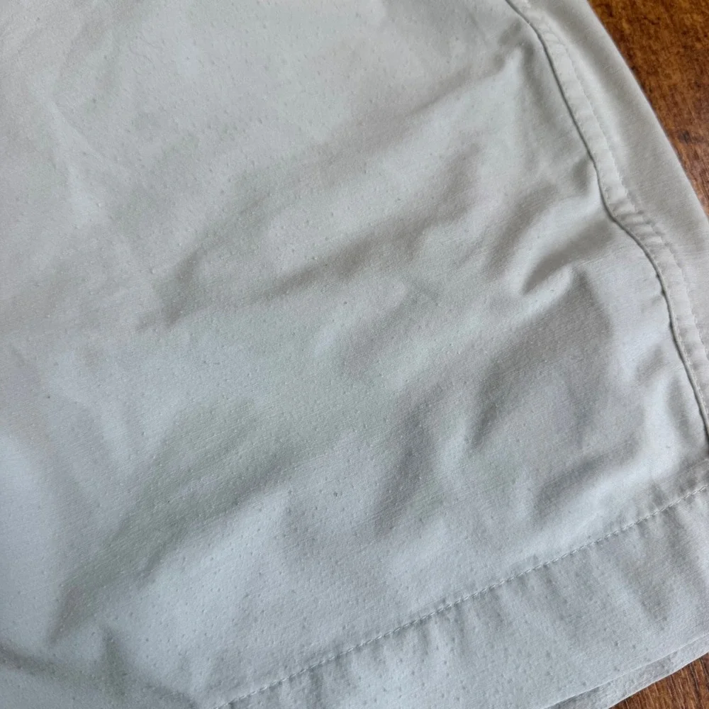 Faherty All Day Shorts Mens 33 Beige Hybrid Stretch Chino Casual Summer Beach